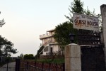 Hill-Top Chateau Guest House, Shillong
