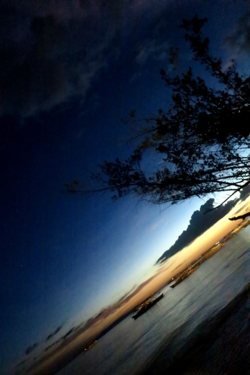 Twilight picture from Alona Beach, Bohol