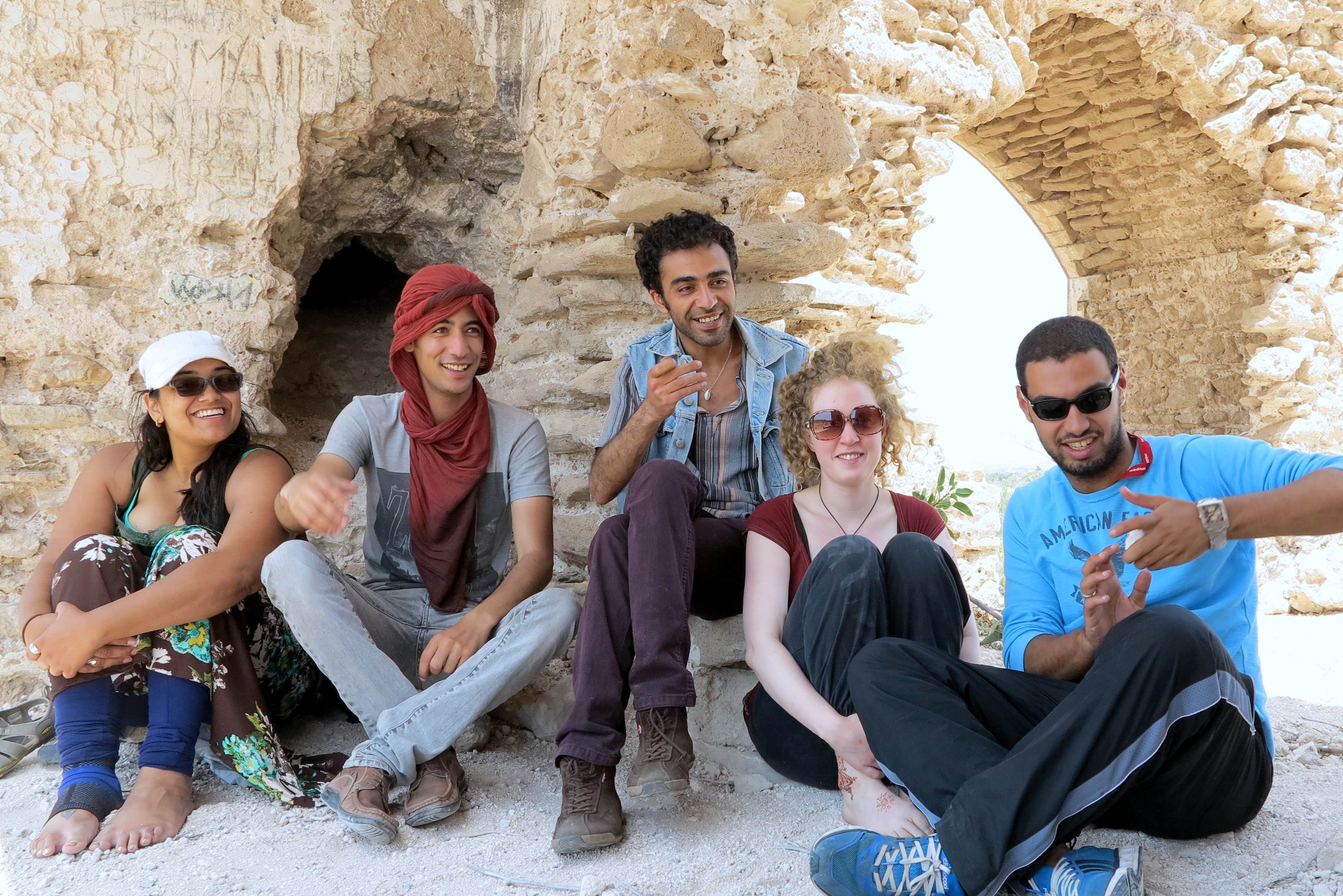 2014.6.15 IMG_5412 SJ, Anas, Ismael, Anna, and Haitem, Castle, Essaouira, Maroc 3670x2448-001
