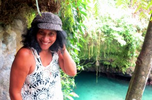 2015.3.29-Senima-at-To-Sua-Ocean-Trench-Upolu-Samoa   