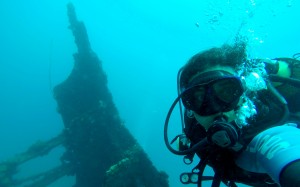 2015.4.4 SJ Scuba Diving at John William V Wreck, Fangaloa, Savai'i, Western Samoa 